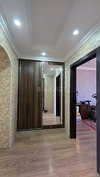 Satılır 2 otaqlı mənzil 65 m²