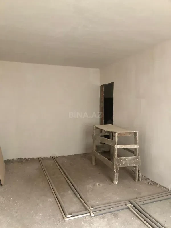 Satılır 2 otaqlı mənzil 74 m²