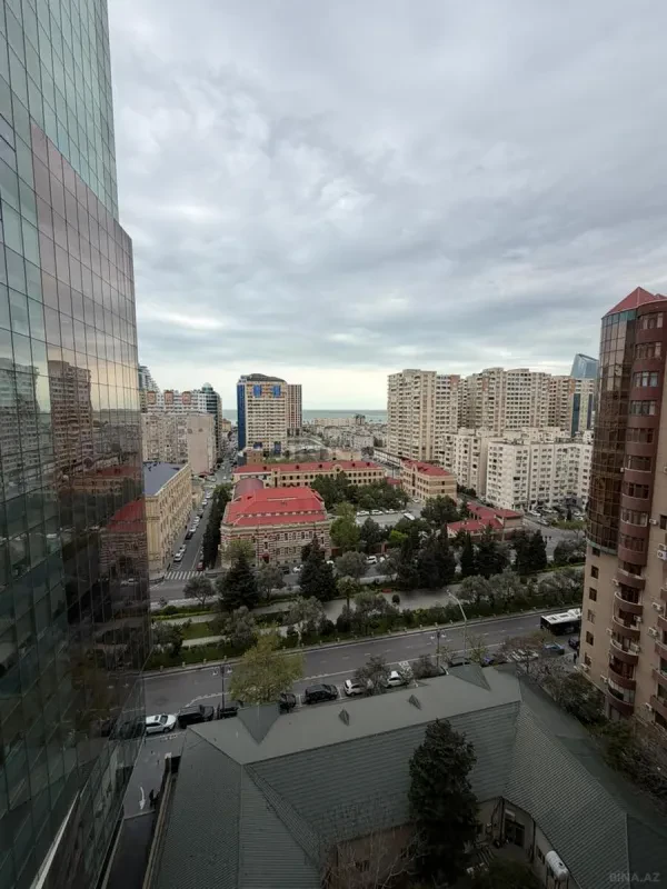 Kirayə verilir 2 otaqlı mənzil 75 m²