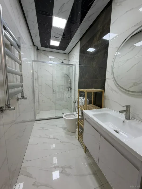 Kirayə verilir 2 otaqlı mənzil 75 m²