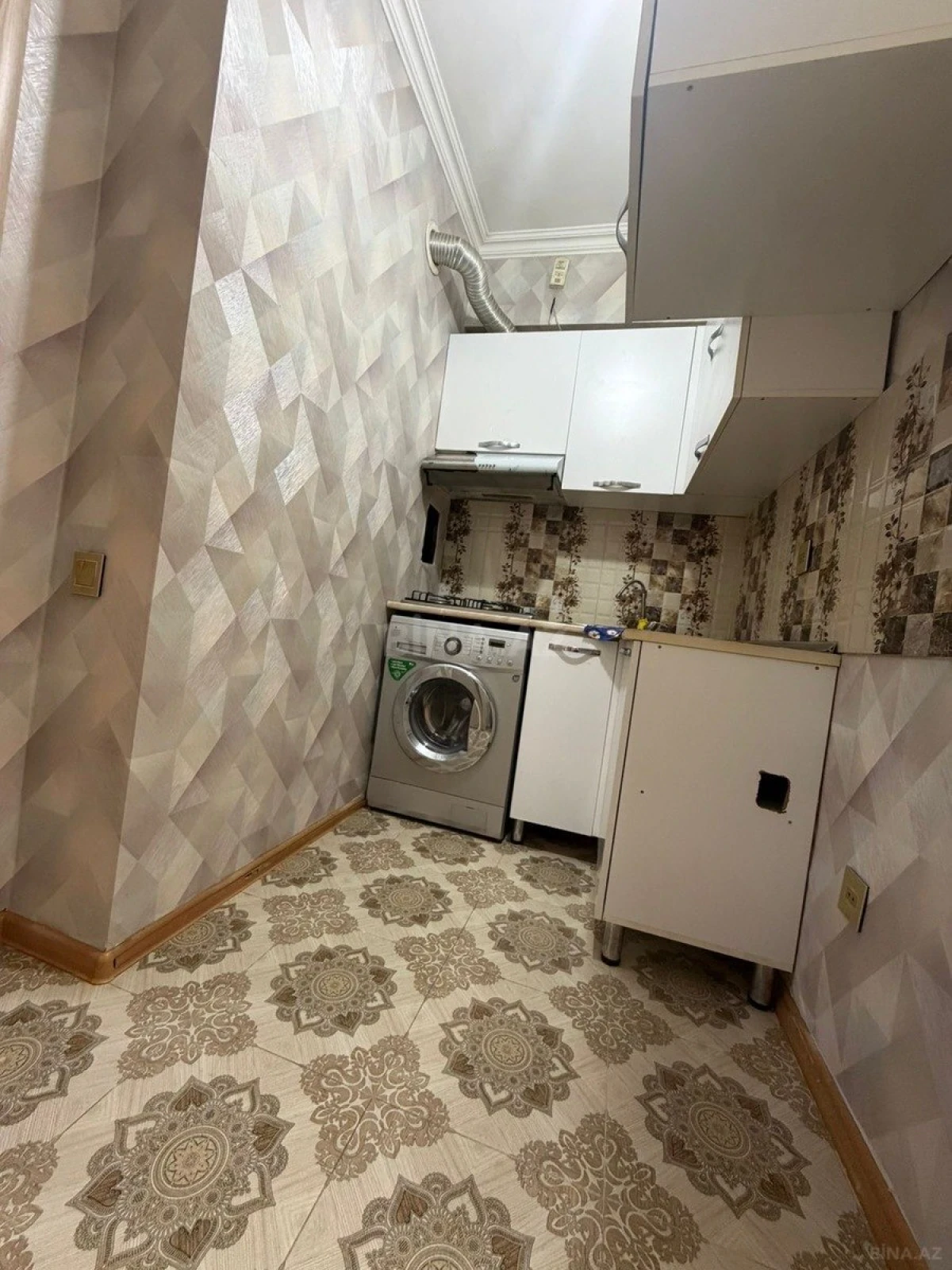 Satılır 2 otaqlı mənzil 40 m²