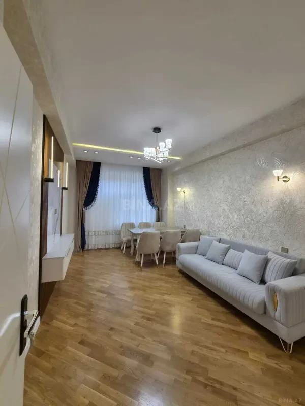 Satılır 2 otaqlı mənzil 90 m²