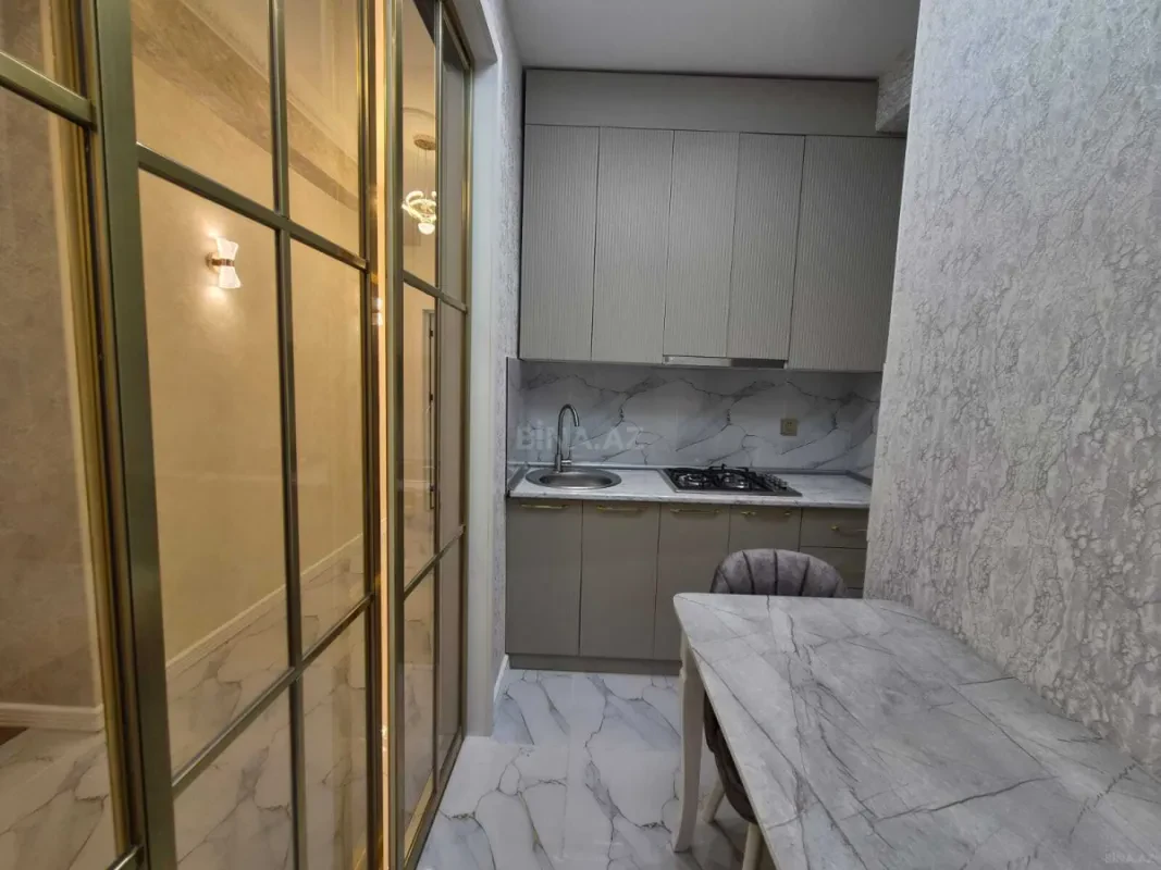 Satılır 2 otaqlı mənzil 90 m²