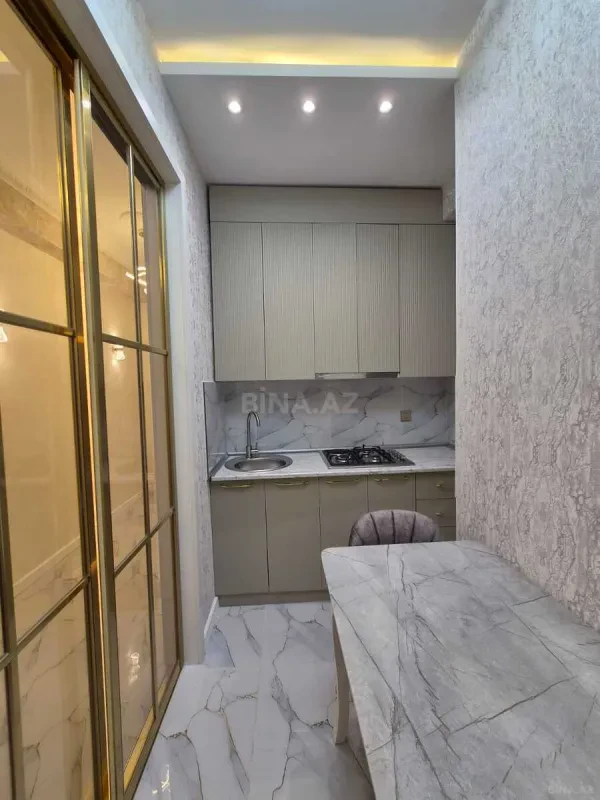Satılır 2 otaqlı mənzil 90 m²