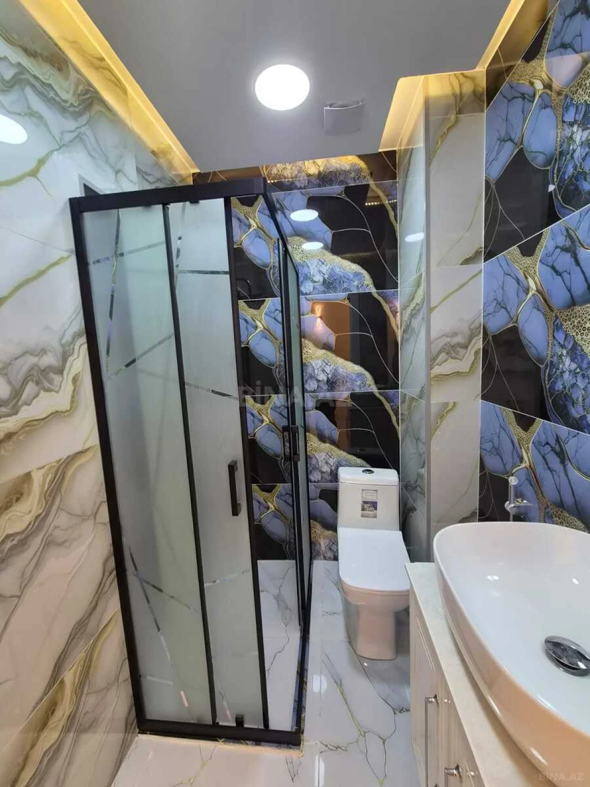 Satılır 2 otaqlı mənzil 90 m²