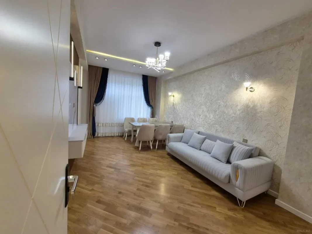 Satılır 2 otaqlı mənzil 90 m²