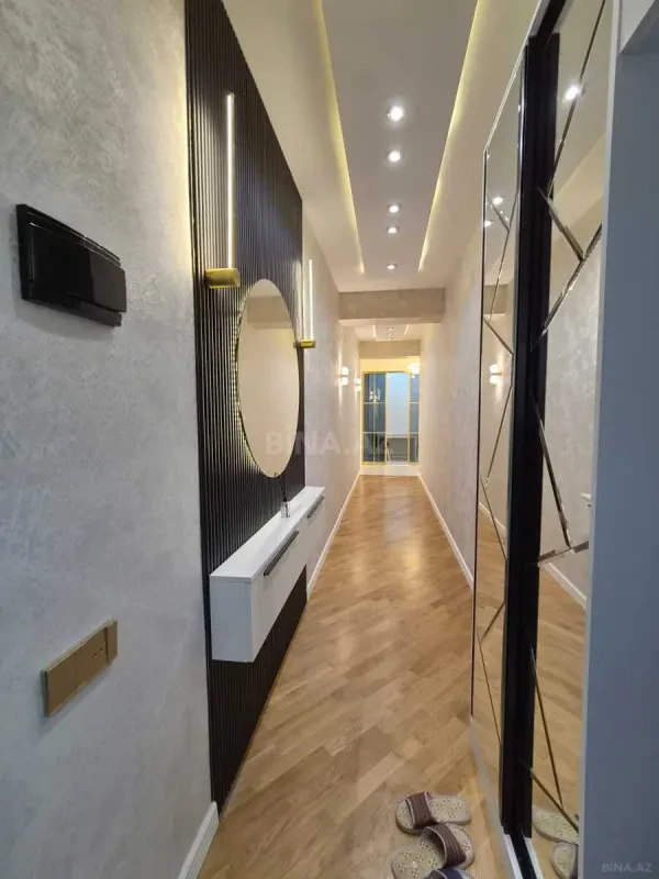 Satılır 2 otaqlı mənzil 90 m²