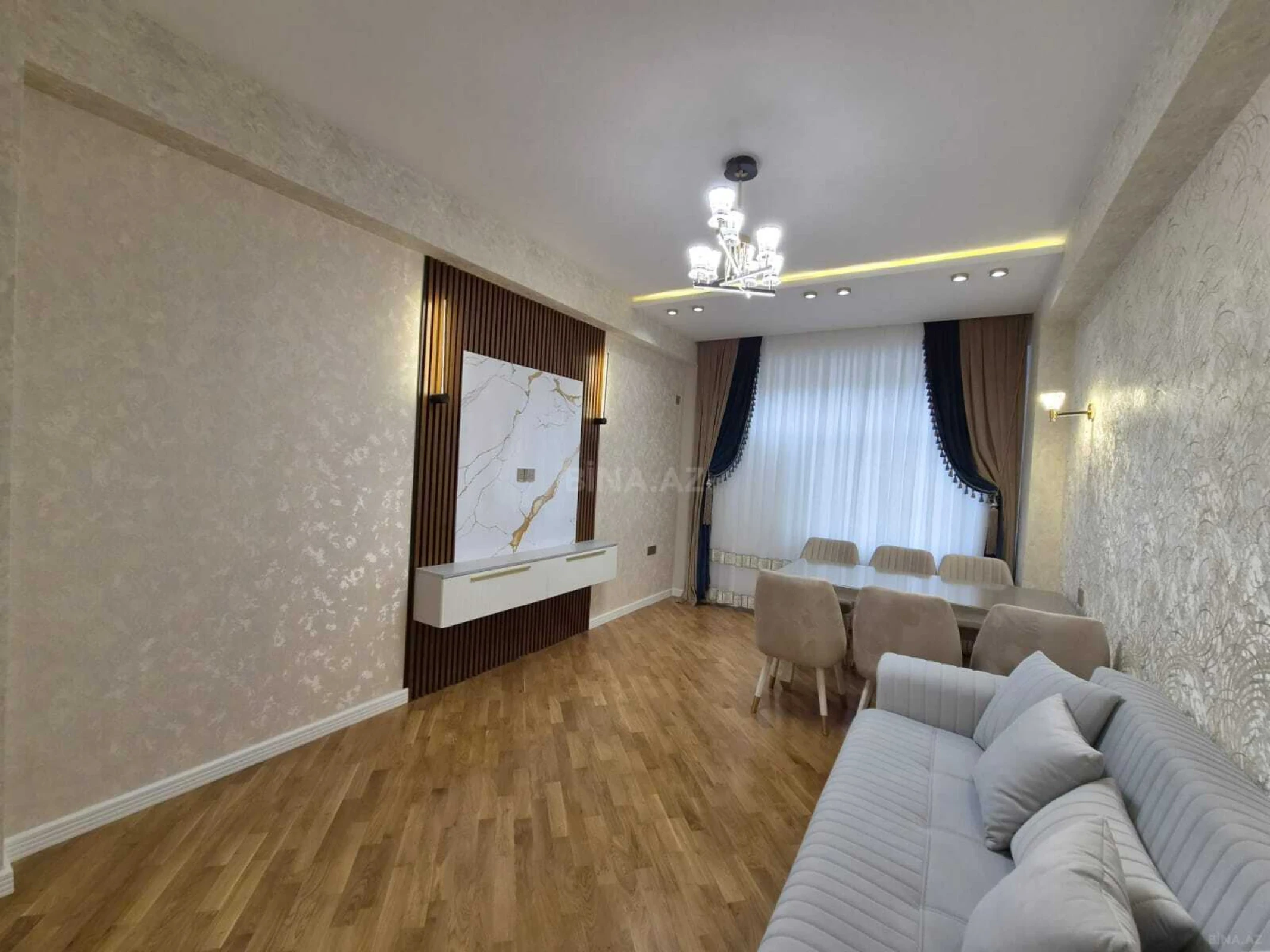 Satılır 2 otaqlı mənzil 90 m²
