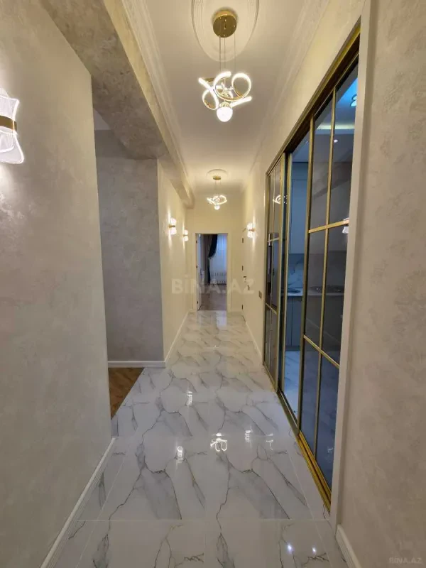 Satılır 2 otaqlı mənzil 90 m²