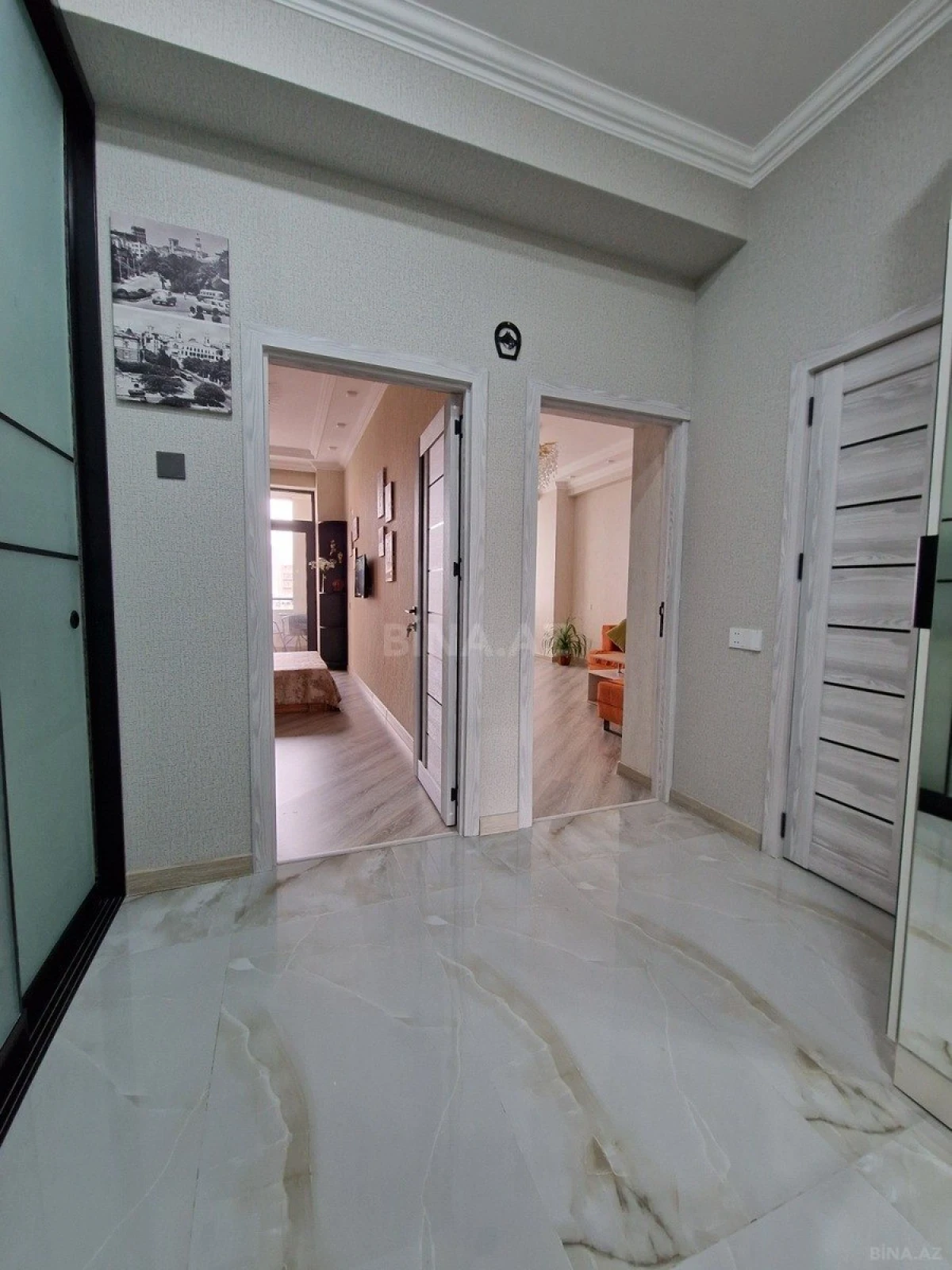 Kirayə verilir 2 otaqlı mənzil 70 m²