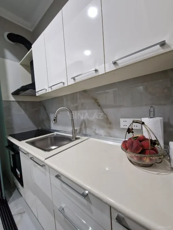 Kirayə verilir 2 otaqlı mənzil 70 m²