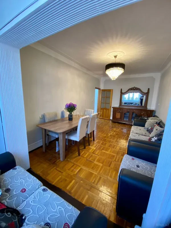 Kirayə verilir 4 otaqlı mənzil 100 m²