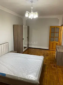 Kirayə verilir 4 otaqlı mənzil 100 m²