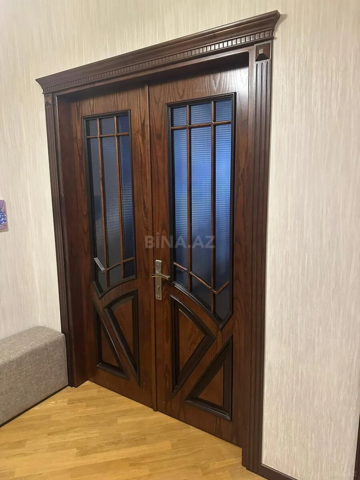 Satılır 2 otaqlı mənzil 117 m²