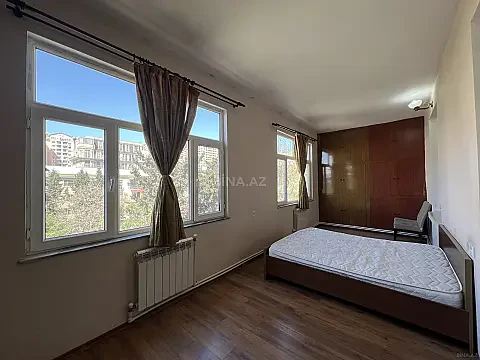 Satılır 3 otaqlı mənzil 110 m²