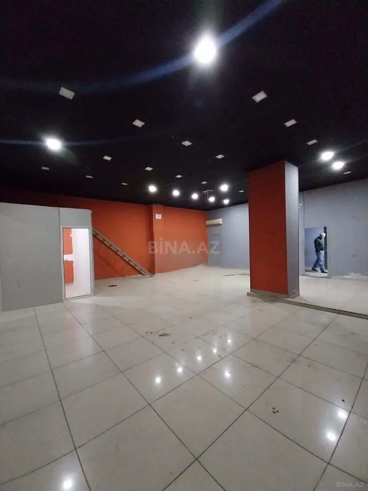 Kirayə verilir obyekt 170 m²