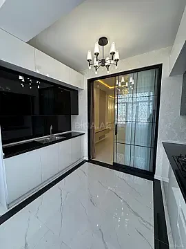 Satılır 3 otaqlı mənzil 104 m²