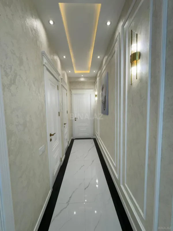 Satılır 3 otaqlı mənzil 104 m²