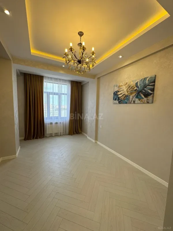 Satılır 3 otaqlı mənzil 104 m²