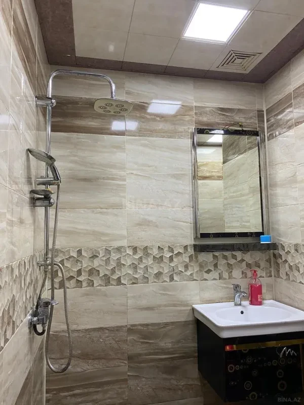 Satılır 2 otaqlı mənzil 45 m²
