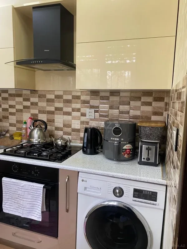 Satılır 2 otaqlı mənzil 45 m²