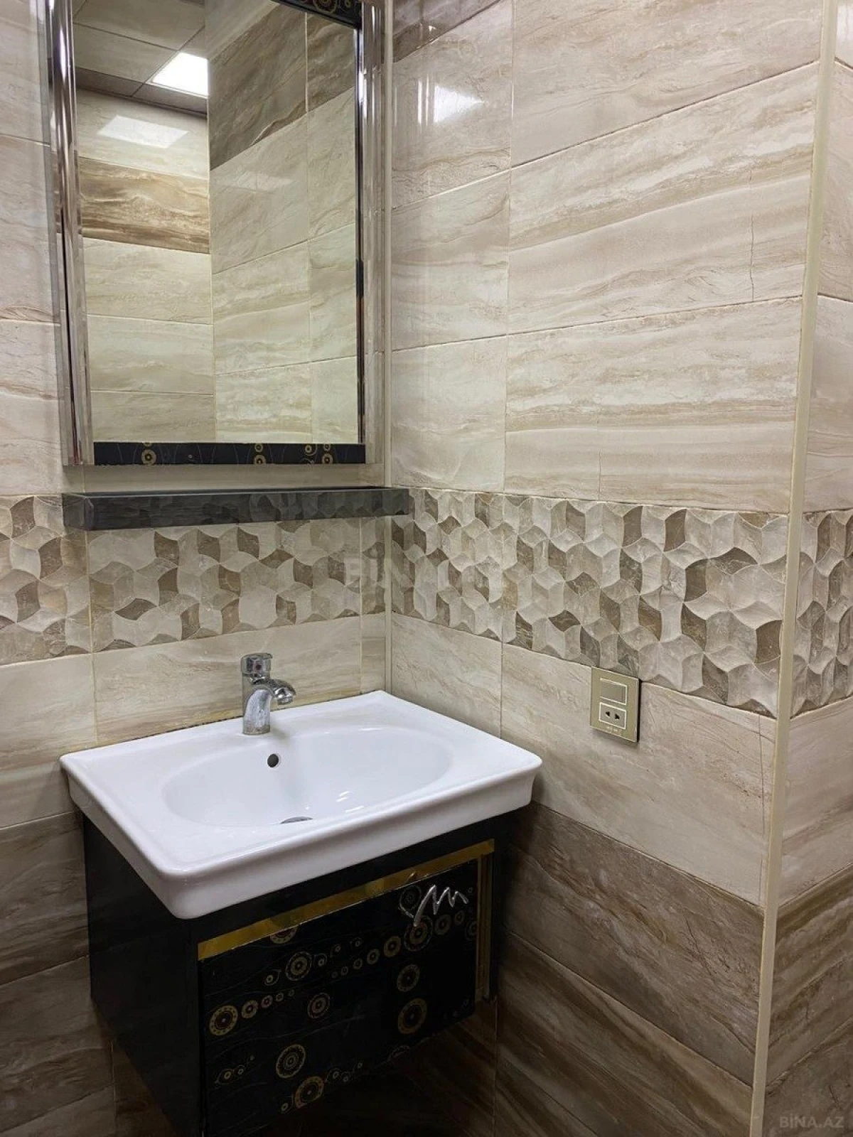 Satılır 2 otaqlı mənzil 45 m²
