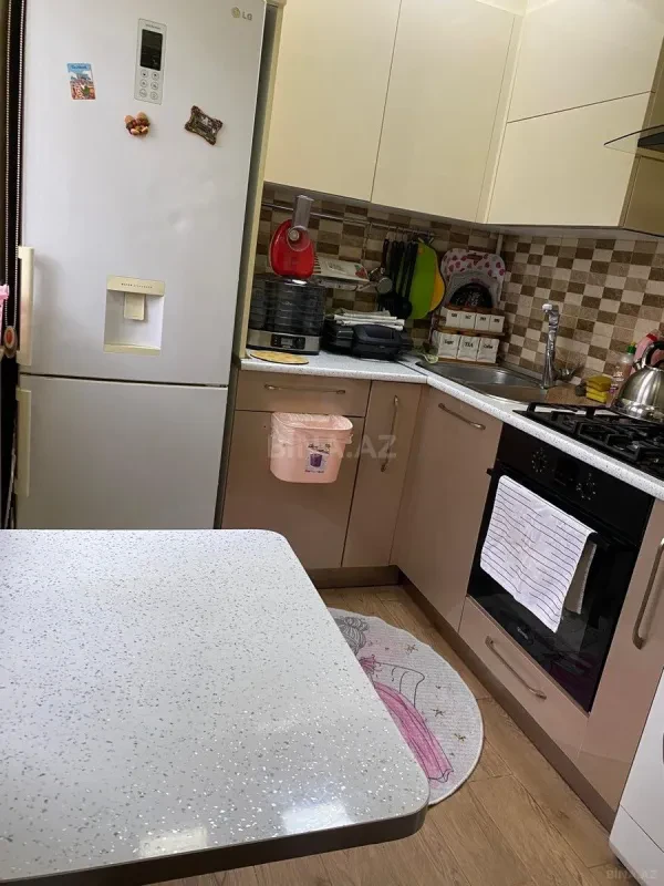 Satılır 2 otaqlı mənzil 45 m²
