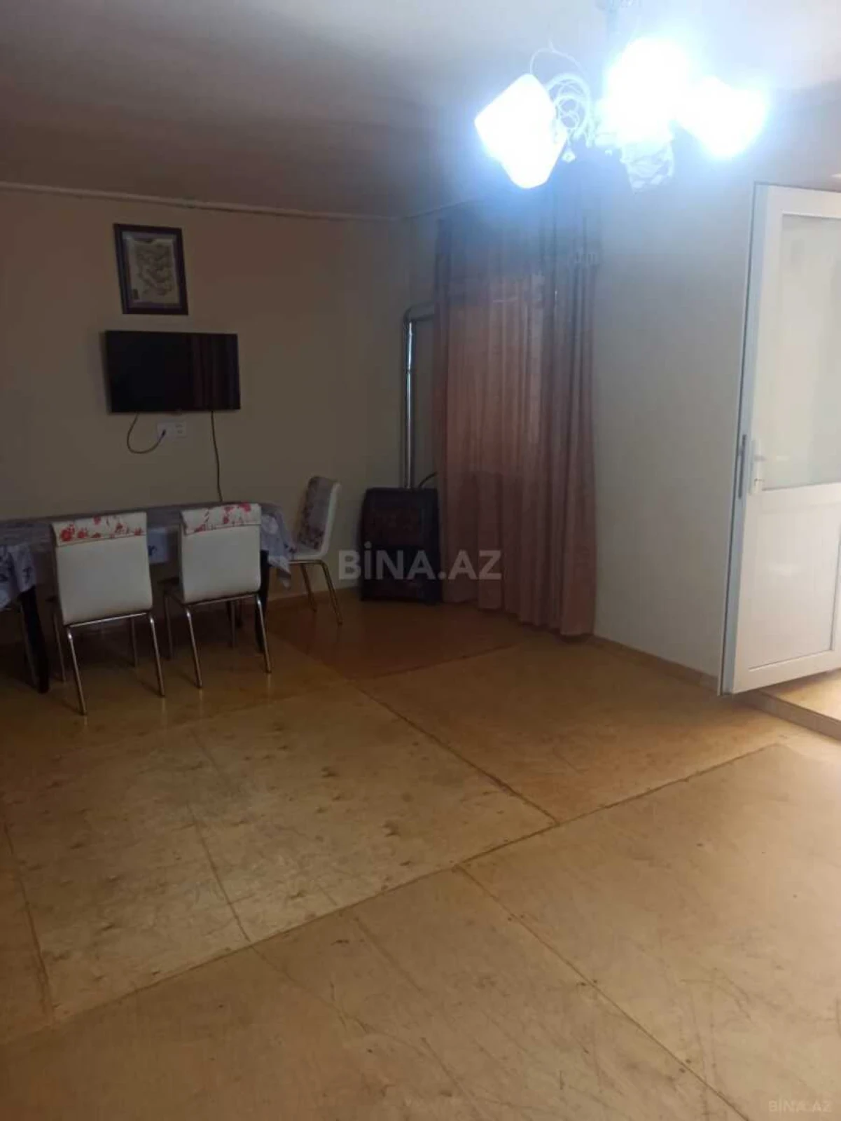 Kirayə verilir 2 otaqlı həyət evi 79 m²