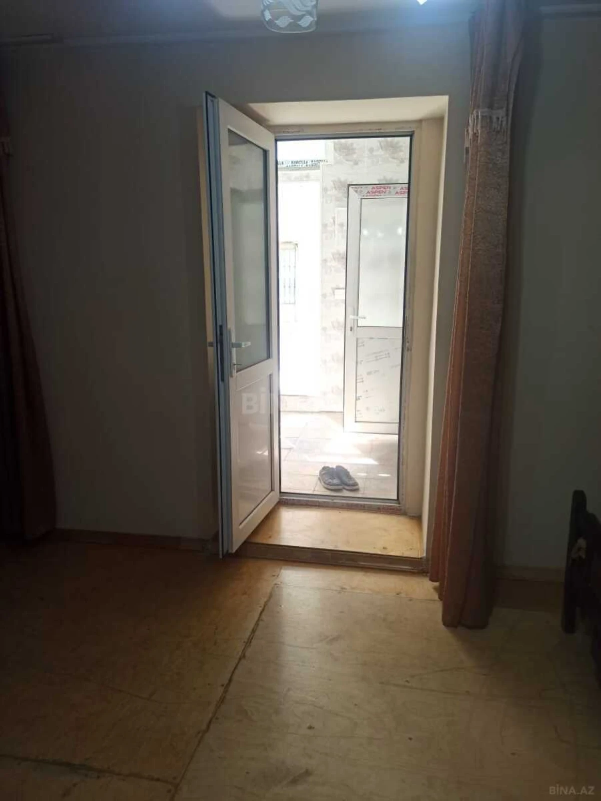 Kirayə verilir 2 otaqlı həyət evi 79 m²