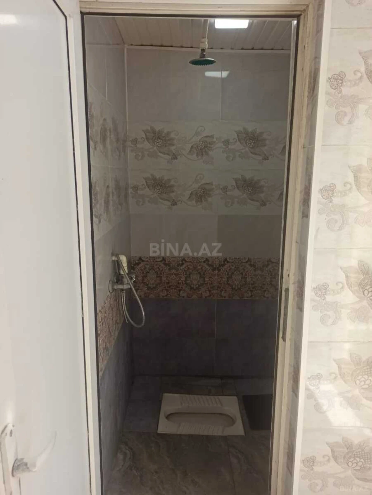 Kirayə verilir 2 otaqlı həyət evi 79 m²
