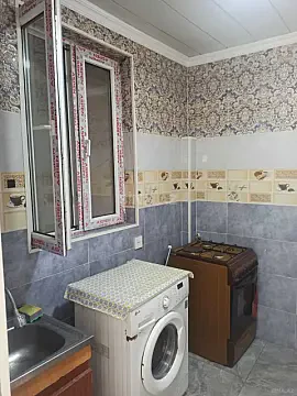 Kirayə verilir 2 otaqlı həyət evi 79 m²