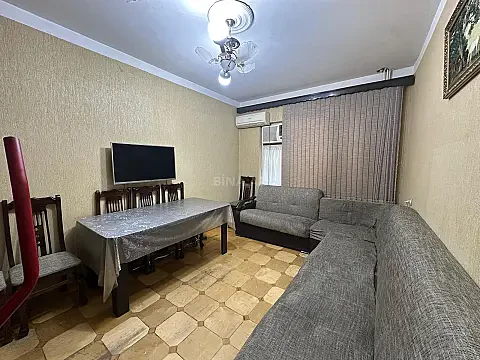 Satılır 2 otaqlı mənzil 60 m²