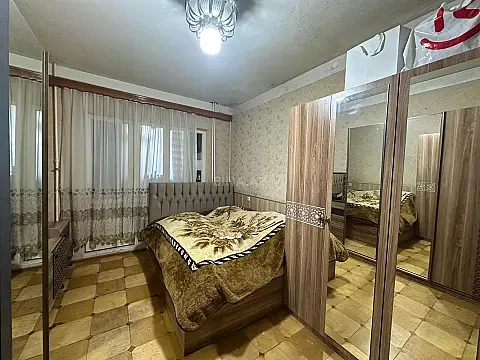Satılır 2 otaqlı mənzil 60 m²