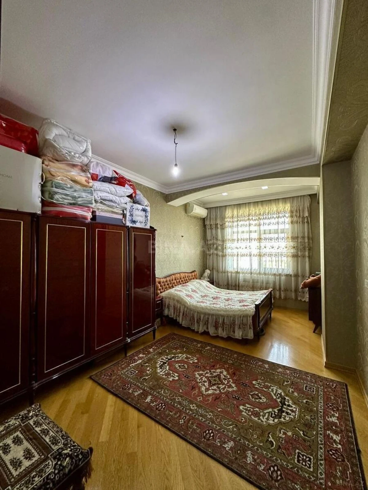 Satılır 2 otaqlı mənzil 80 m²