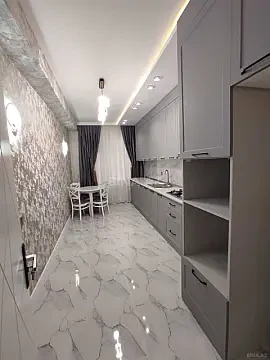 Satılır 2 otaqlı mənzil 88 m²