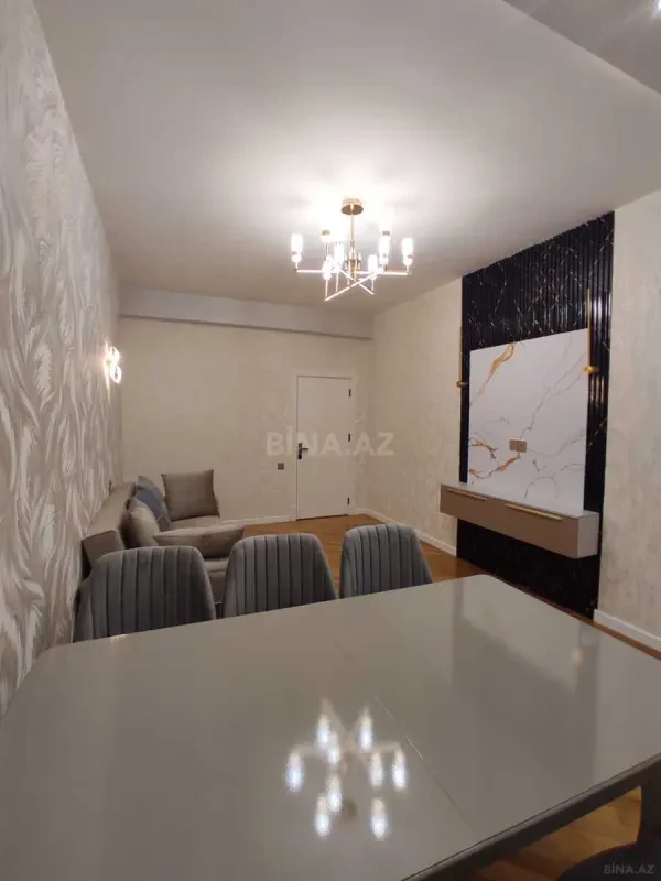 Satılır 2 otaqlı mənzil 88 m²