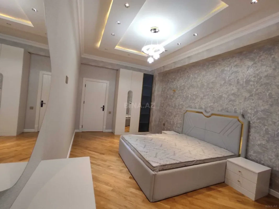 Satılır 2 otaqlı mənzil 88 m²