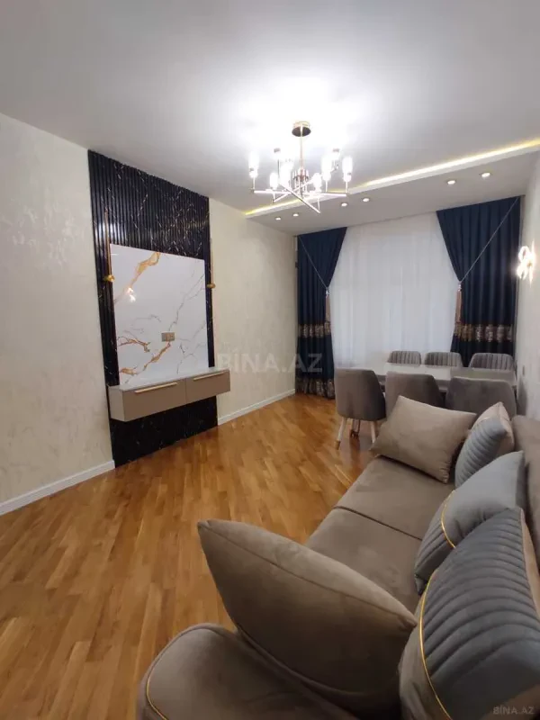 Satılır 2 otaqlı mənzil 88 m²