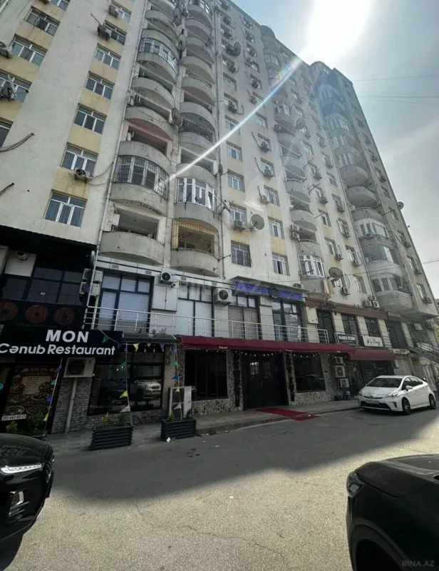 Satılır 6 otaqlı həyət evi 210 m²