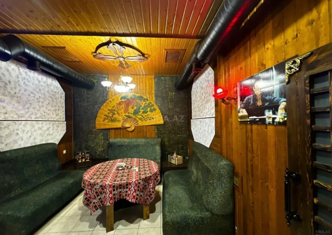 Satılır 6 otaqlı həyət evi 210 m²