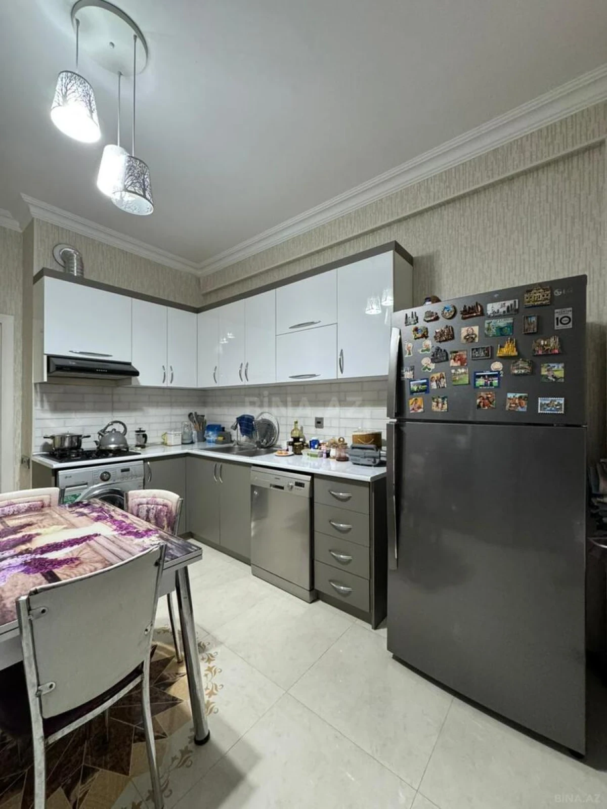 Satılır 3 otaqlı mənzil 105 m²