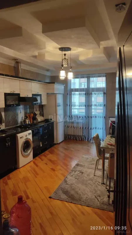 Kirayə verilir 2 otaqlı mənzil 60 m²