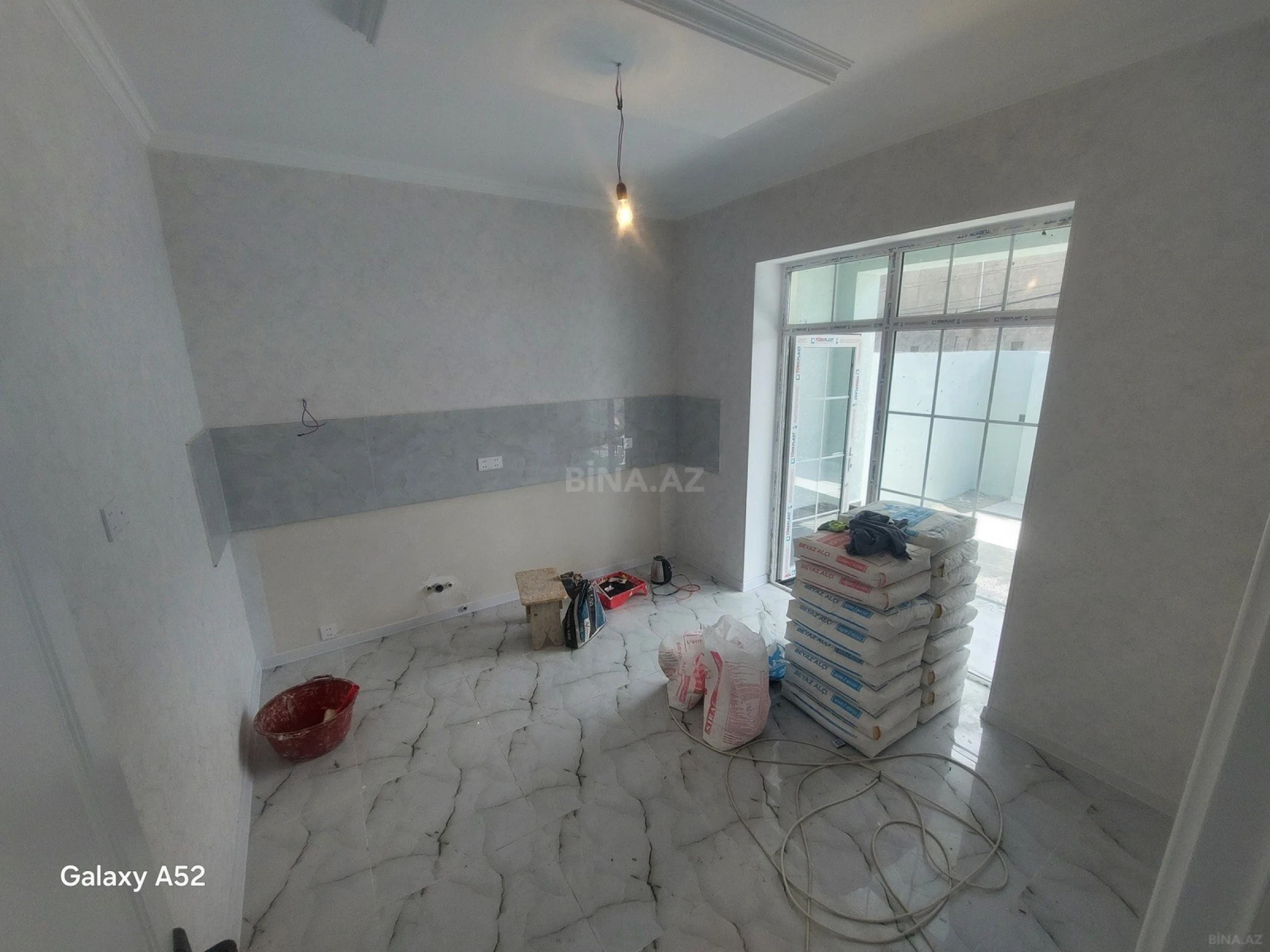 Satılır 3 otaqlı həyət evi 100 m²