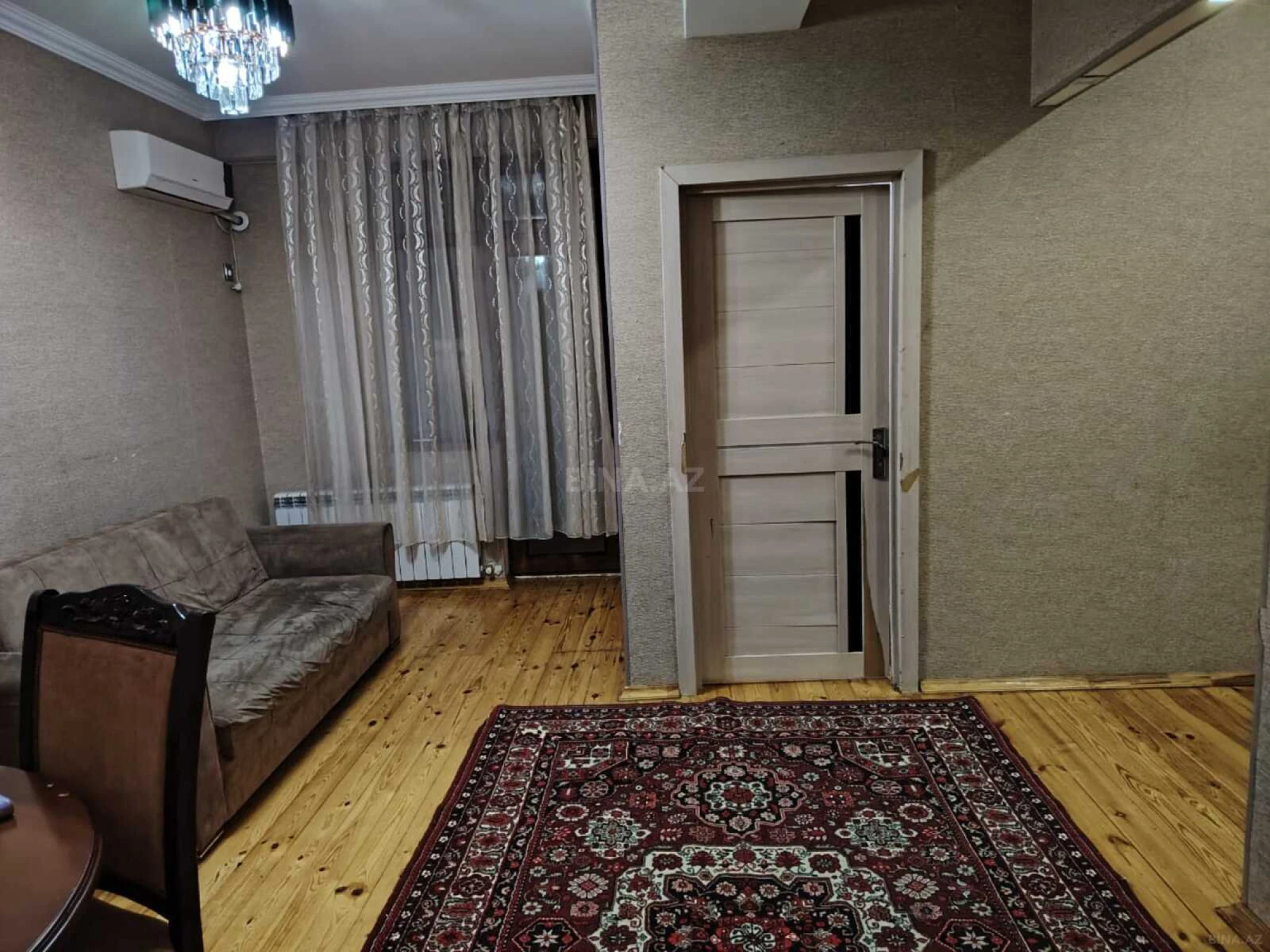 Kirayə verilir 2 otaqlı mənzil 50 m²