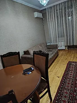 Kirayə verilir 2 otaqlı mənzil 50 m²