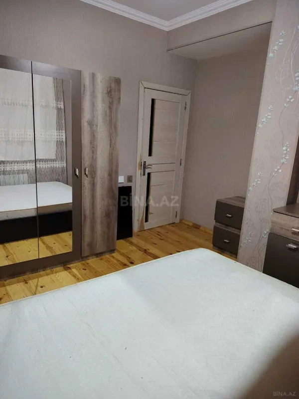 Kirayə verilir 2 otaqlı mənzil 50 m²