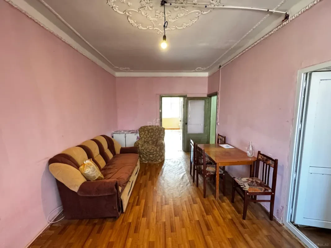 Kirayə verilir 2 otaqlı mənzil 50 m²