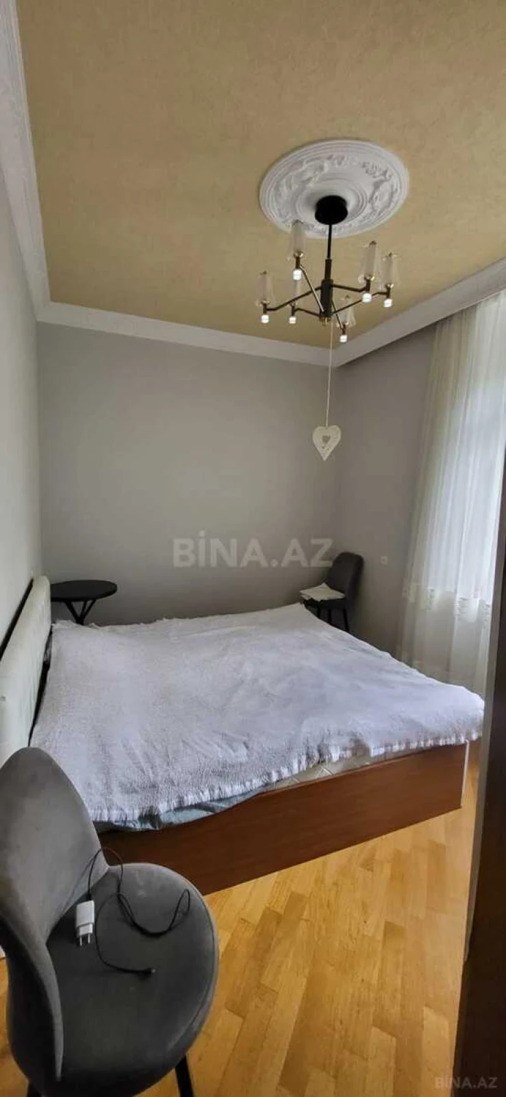 Kirayə verilir 2 otaqlı mənzil 70 m²