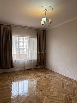 Satılır 4 otaqlı mənzil 100 m²