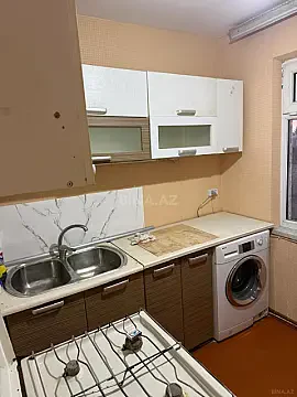 Kirayə verilir 2 otaqlı mənzil 42 m²